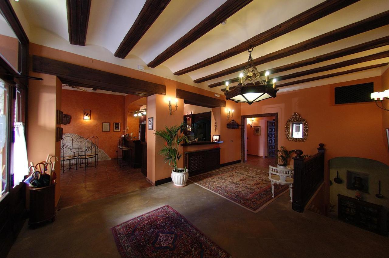 Hotel Spa Don Inigo De Aragon Las Cuevas de Cañart Esterno foto